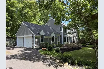277 Fairview Ave, Washington Township, NJ 07853 - Photo 1