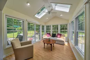 277 Fairview Ave, Washington Township, NJ 07853 - Photo 9