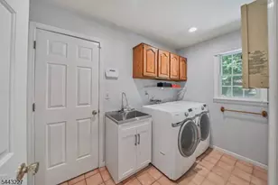 277 Fairview Ave, Washington Township, NJ 07853 - Photo 13