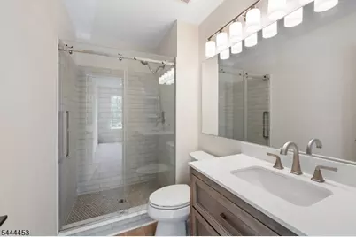 51 Chelsea Ct, Franklin Township, NJ 08823 - Photo 19