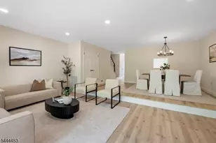 51 Chelsea Ct, Franklin Township, NJ 08823 - Photo 5