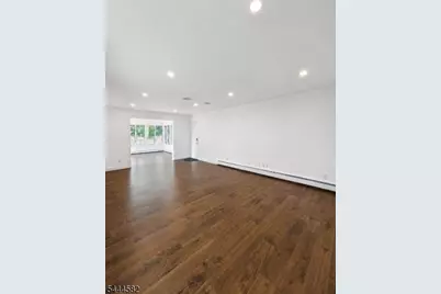 61 Winifred Dr, Totowa, NJ 07512 - Photo 5