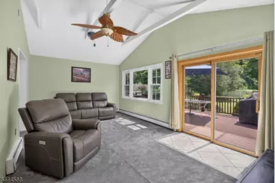 1652 County Rd 565, Vernon, NJ 07461 - Photo 3