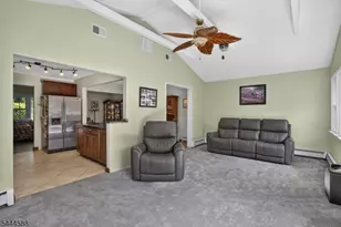 1652 County Rd 565, Vernon, NJ 07461 - Photo 5