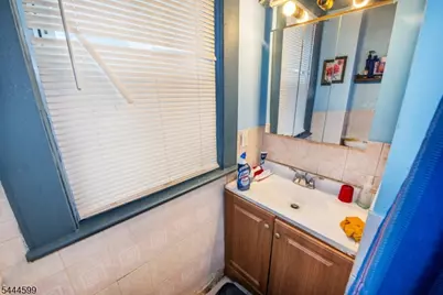 124 N 17th St, East Orange, NJ 07017 - Photo 13