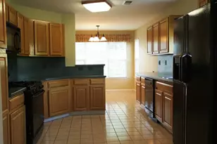12 Roxiticus Ct, Clinton Township, NJ 08801 - Photo 3