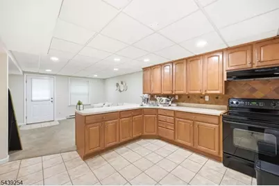 75 Spring Hill Cir, Wayne, NJ 07470 - Photo 19