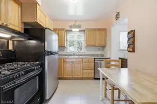9 Brearly Crescent, Mount Olive, NJ 07836 - Photo 11