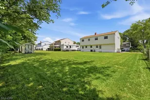 9 Brearly Crescent, Mount Olive, NJ 07836 - Photo 27