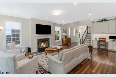 27 Fillmore Dr, Morris Township, NJ 07960 - Photo 5