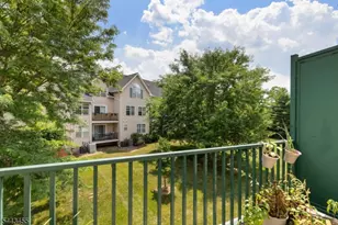 122 Rip Van Dam Ct, Montgomery Township, NJ 08502 - Photo 21