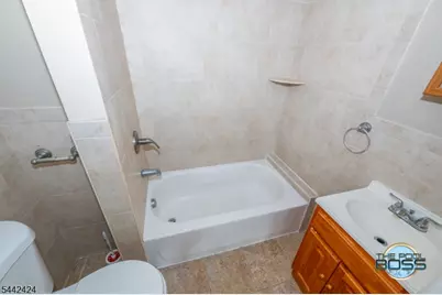 33 Monroe Pl #2, Bloomfield, NJ 07003 - Photo 17