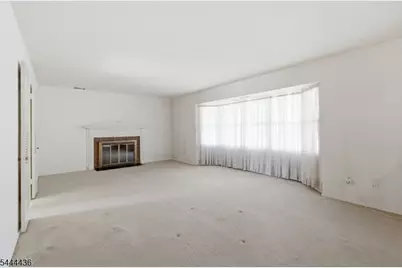 23 Sweetbriar Rd, Franklin Township, NJ 08873 - Photo 17