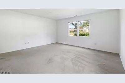 23 Sweetbriar Rd, Franklin Township, NJ 08873 - Photo 23