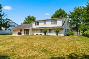 23 Sweetbriar Rd, Franklin Township, NJ 08873 - Photo 47