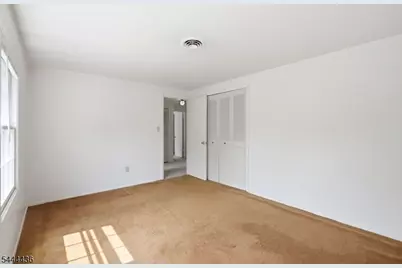 23 Sweetbriar Rd, Franklin Township, NJ 08873 - Photo 35