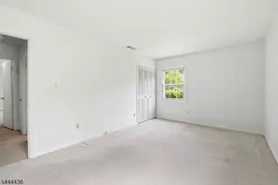 23 Sweetbriar Rd, Franklin Township, NJ 08873 - Photo 27