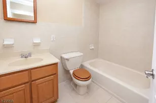42 Astor St, Newark, NJ 07114 - Photo 9