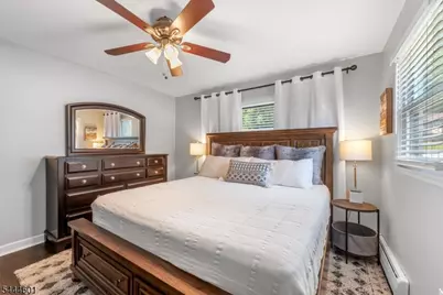 561 Rogers Dr, Roxbury Township, NJ 07850 - Photo 11