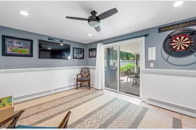 561 Rogers Dr, Roxbury Township, NJ 07850 - Photo 15