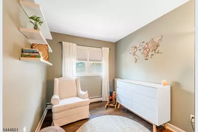 561 Rogers Dr, Roxbury Township, NJ 07850 - Photo 13