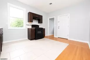 737 S 14th St, Newark, NJ 07103 - Photo 5