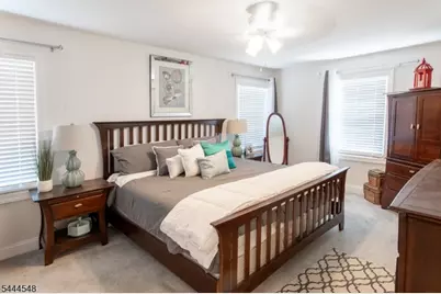 67 Bluffs Ct, Hamburg, NJ 07419 - Photo 19