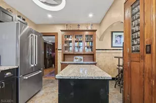 1030 Sterling Rd, Union Township, NJ 07083 - Photo 19