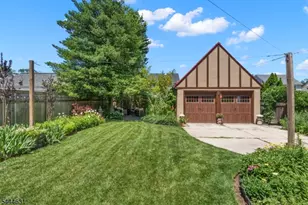 1030 Sterling Rd, Union Township, NJ 07083 - Photo 35