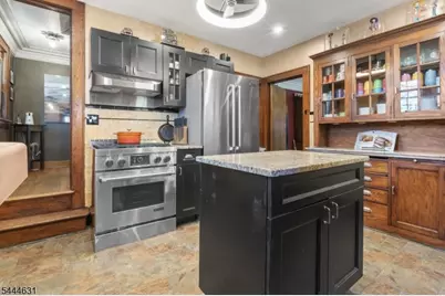 1030 Sterling Rd, Union Township, NJ 07083 - Photo 25