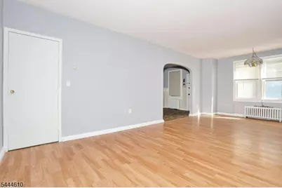 554 W Broadway, Haledon, NJ 07508 - Photo 15