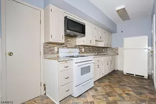 554 W Broadway, Haledon, NJ 07508 - Photo 7