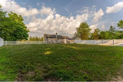 325 Roycefield Rd, Hillsborough Township, NJ 08844 - Photo 27