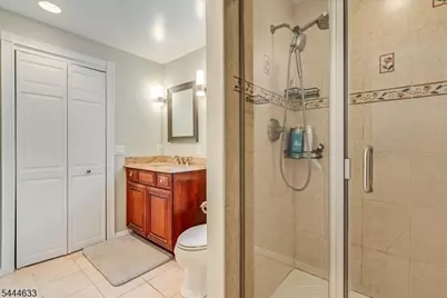 48 Woodland Ave, Verona Twp., NJ 07044 - Photo 17