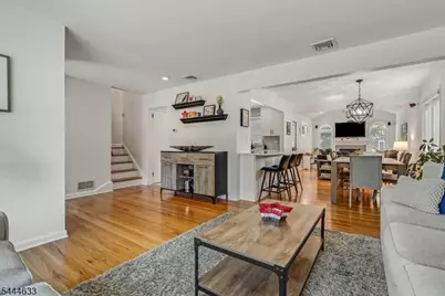 48 Woodland Ave, Verona Twp., NJ 07044 - Photo 3