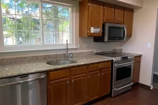 8 Dunbar Ct Ondo, Bedminster Township, NJ 07921 - Photo 5