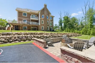 3 Buckingham Rd, Lincoln Park, NJ 07035 - Photo 7