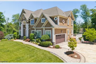 3 Buckingham Rd, Lincoln Park, NJ 07035 - Photo 1
