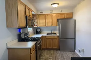 36 Maplewood Ave, Woodbridge Township, NJ 07067 - Photo 11