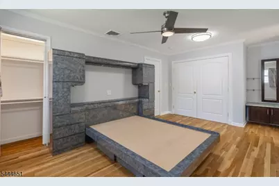 25 Cleveland Ave, East Hanover Township, NJ 07936 - Photo 17