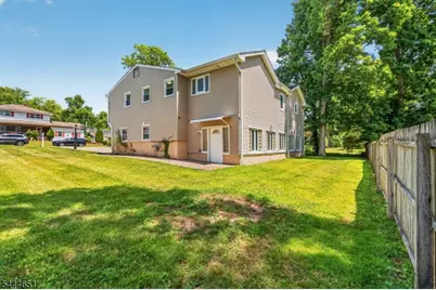 25 Cleveland Ave, East Hanover Township, NJ 07936 - Photo 39