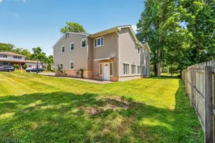 25 Cleveland Ave, East Hanover Township, NJ 07936 - Photo 39