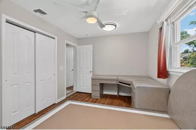 25 Cleveland Ave, East Hanover Township, NJ 07936 - Photo 25