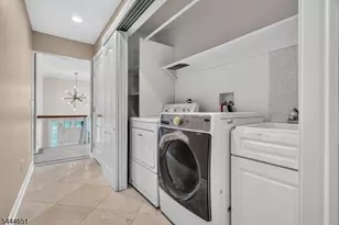 25 Cleveland Ave, East Hanover Township, NJ 07936 - Photo 15