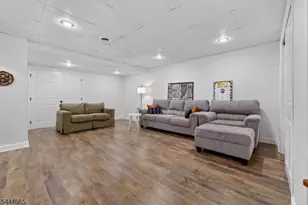 8 Saxonney Cir, Raritan Township, NJ 08822 - Photo 25