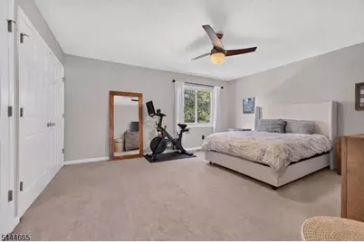8 Saxonney Cir, Raritan Township, NJ 08822 - Photo 21