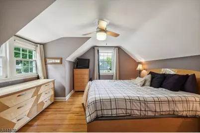 27 Edgewood Ave, Springfield, NJ 07081 - Photo 13