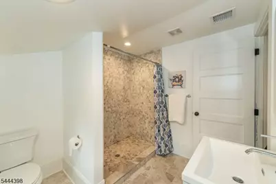 202 Watchung Ave, Montclair Twp., NJ 07043 - Photo 37