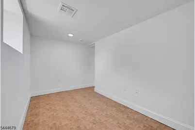 65 Eastern Pkwy, Newark, NJ 07106 - Photo 31
