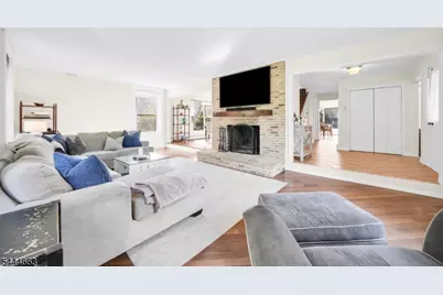 2 Chester Woods Dr, Chester, NJ 07930 - Photo 5
